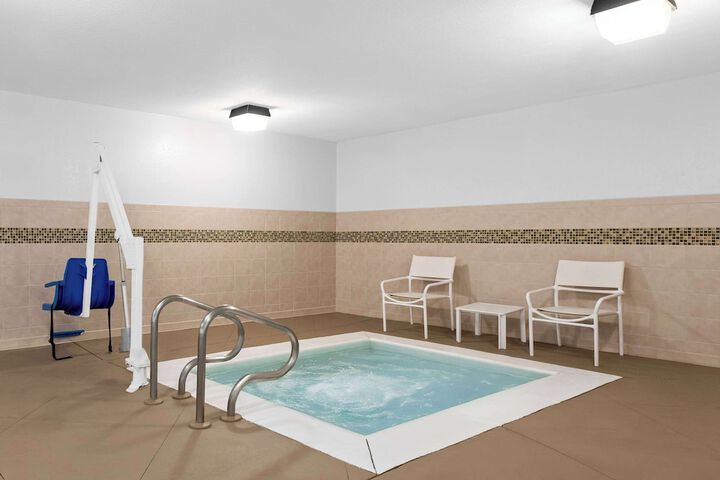 Pool 8 of 66