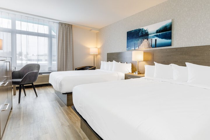Room 10 of 11