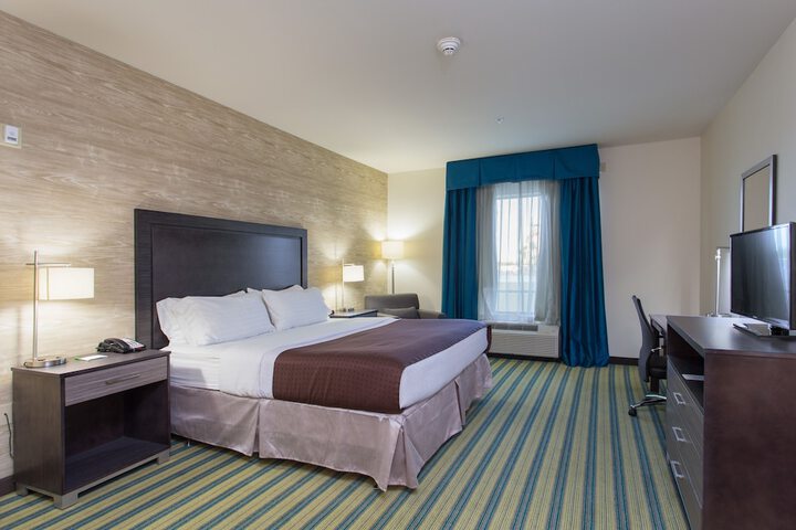 Room 34 of 58