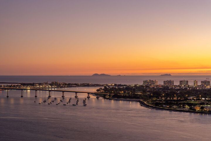 Hilton San Diego Bayfront