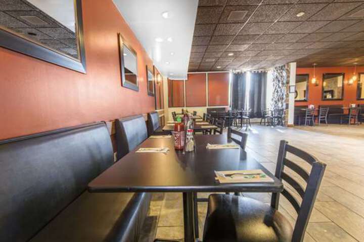 Dining 93 of 116
