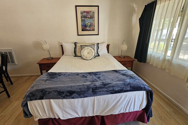 Room 57 of 71