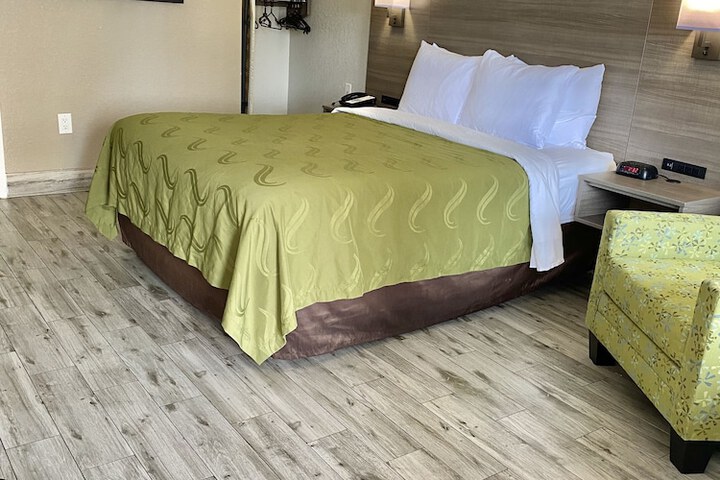 Room 36 of 48