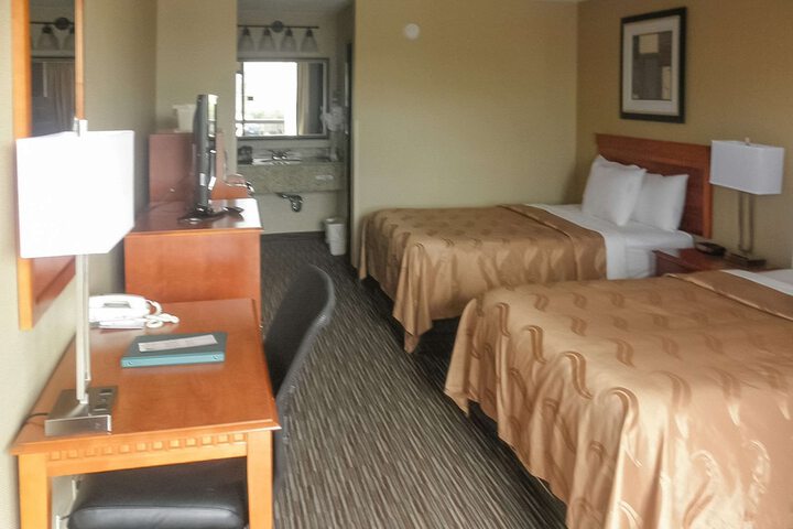 Room 12 of 30