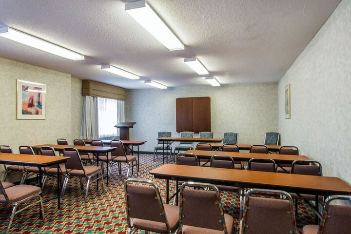 Sleep Inn & Suites Niantic North