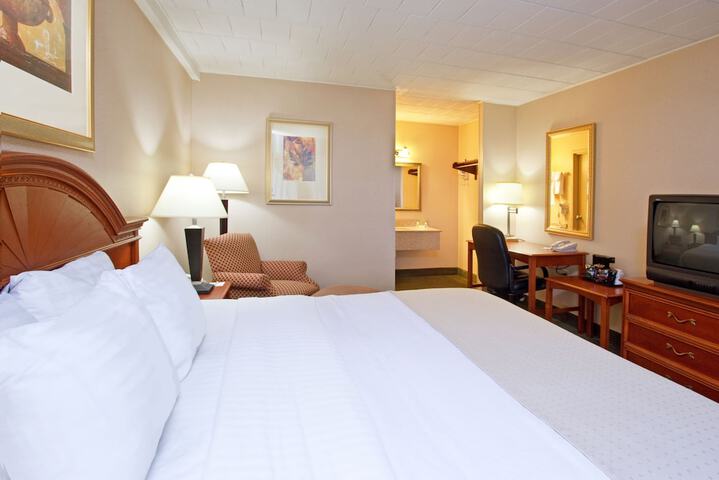 Room 14 of 31