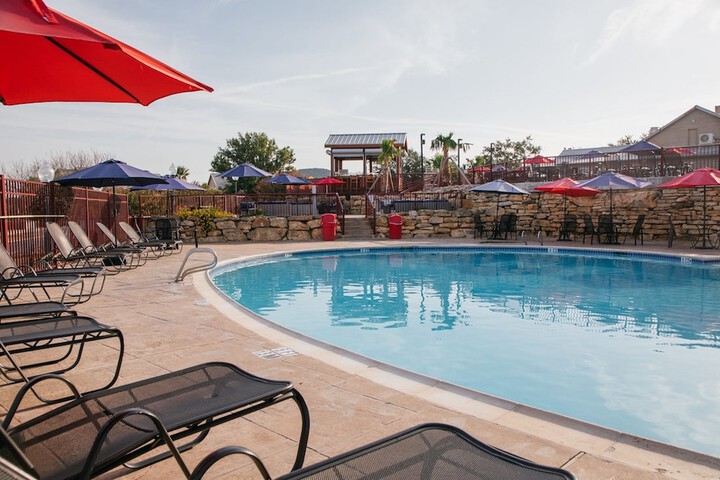 Pool 9 of 74