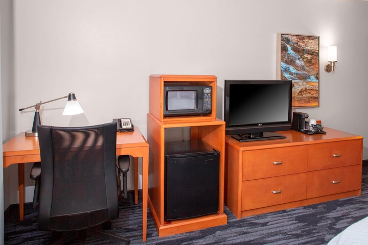 Room 22 of 28