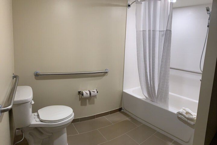 Room 29 of 59