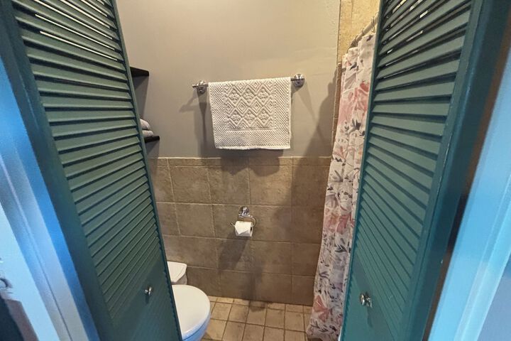 Hermann Crown Suites