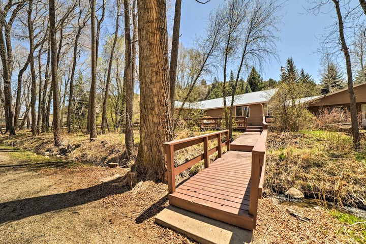 Spacious Mancos Home w / Furnished Deck & Yard!
