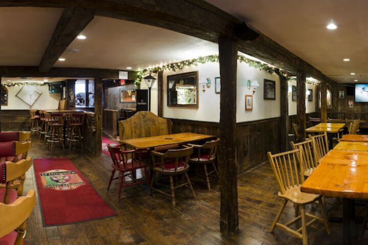 Summit Lodge