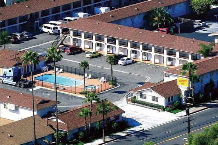 Hotel 5 of 59