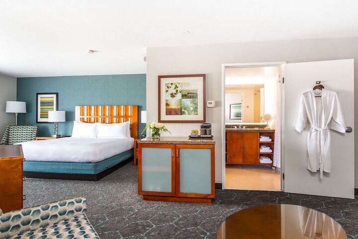 Room 15 of 81