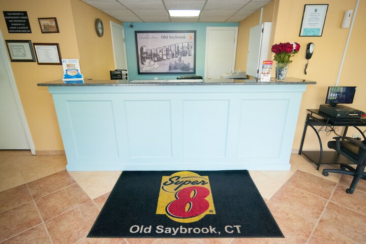Super 8 by Wyndham Old Saybrook