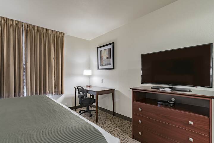 Room 37 of 52