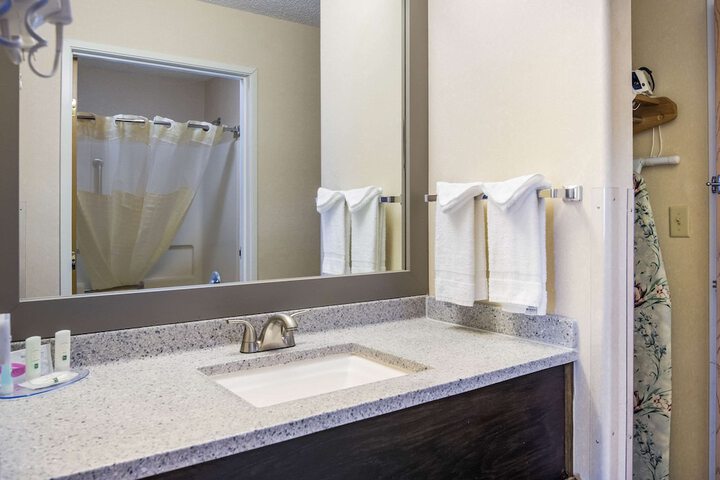 Quality Inn & Suites Pueblo West