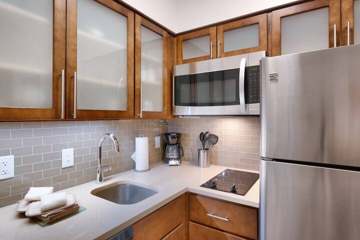 Staybridge Suites Lehi - Traverse Ridge Center by IHG