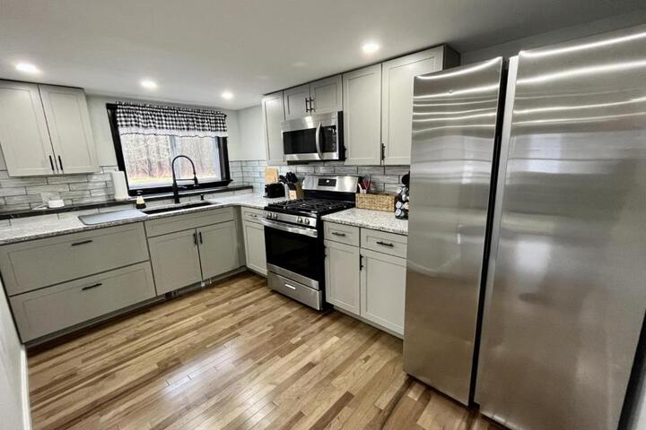 Berkshires Apartment at the Stephentown Hotel