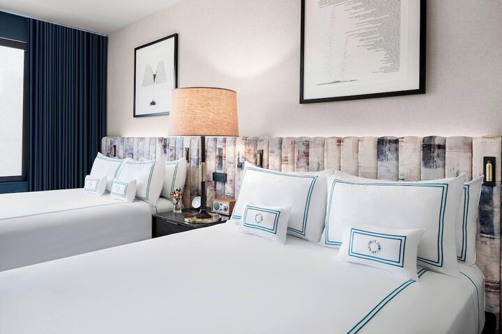 The Oaklander Hotel Autograph Collection