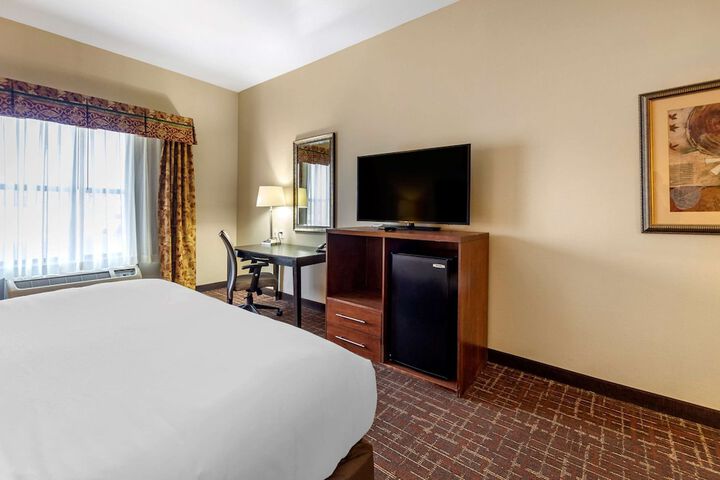 Room 41 of 68