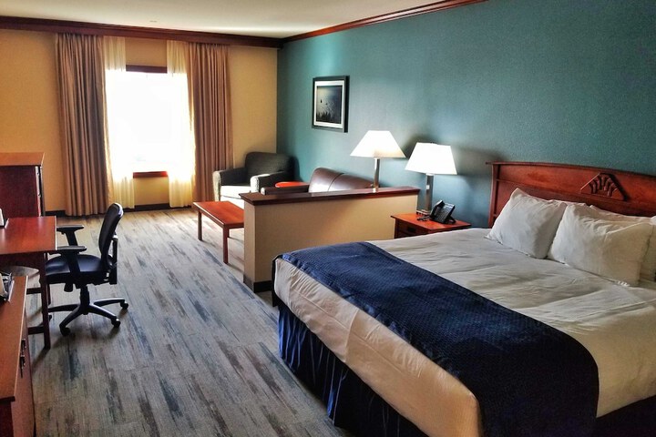 Room 16 of 52