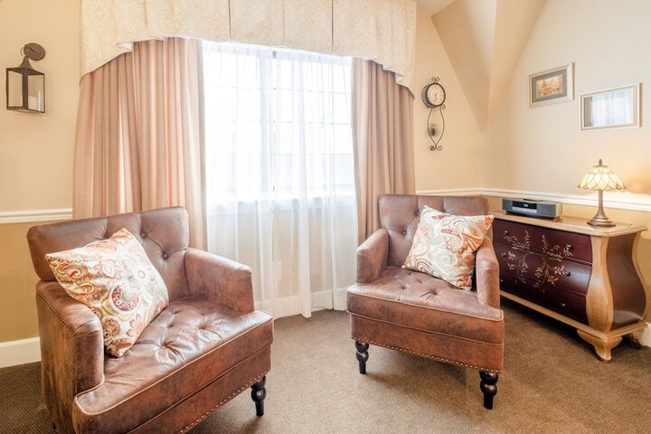 Red Coach Inn