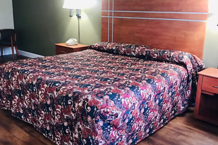 Room 38 of 64