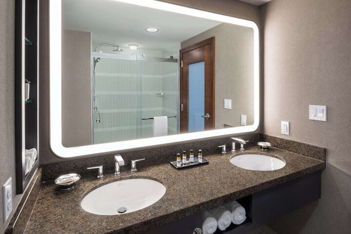 Hyatt Regency Coralville Hotel & Conference Center
