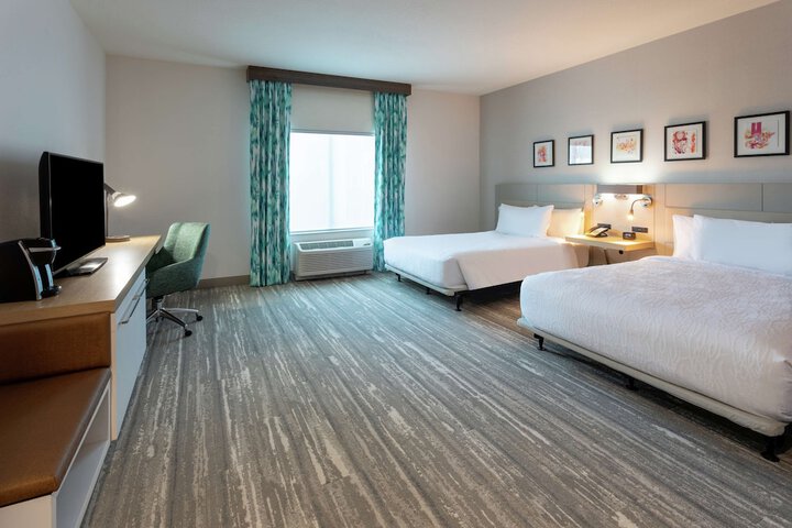 Room 15 of 27