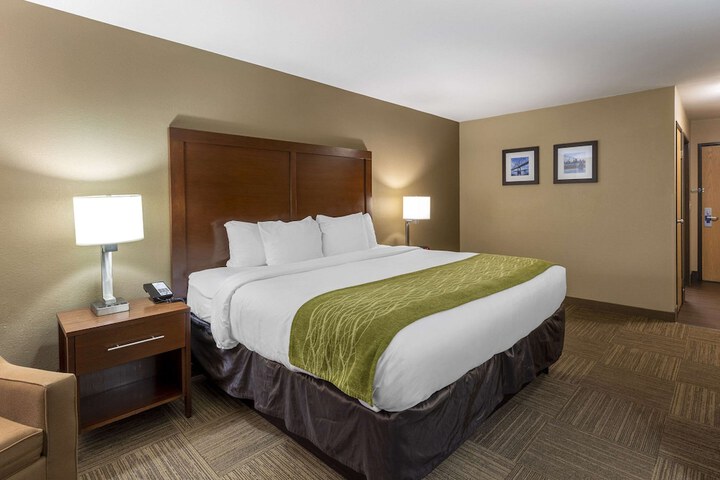 Room 20 of 39