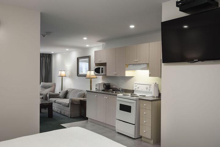 Room 30 of 49