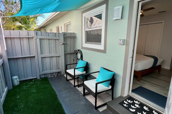 Villa Michloe - Steps From Wilton Drive