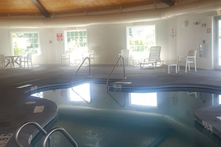 Pool 2 of 33