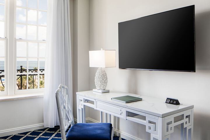 Grand Galvez Resort Autograph Collection