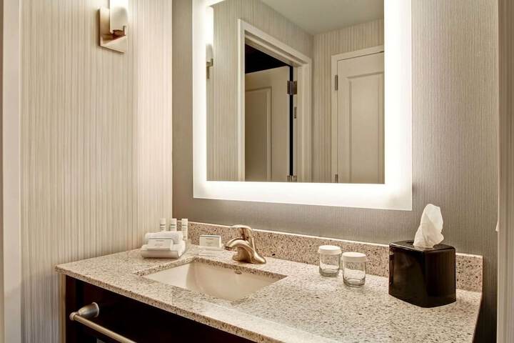 Homewood Suites by Hilton Clifton Park