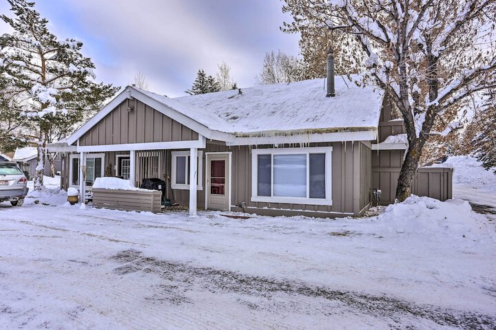 Ketchum Mountain Retreat: Central Location!