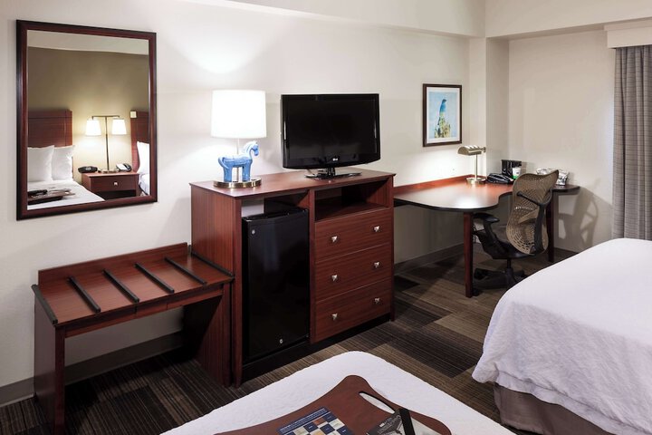 Hampton Inn & Suites Boise-Downtown