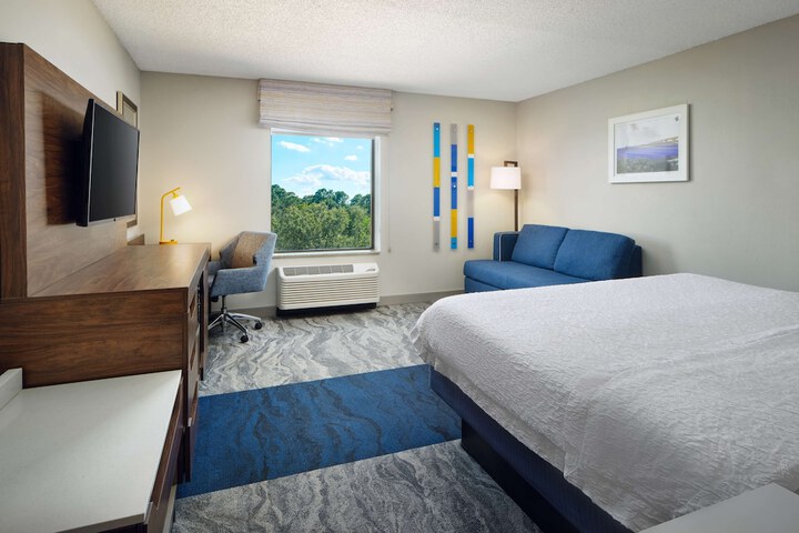 Room 18 of 30