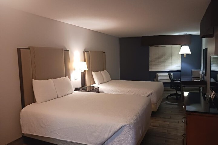 Room 14 of 29