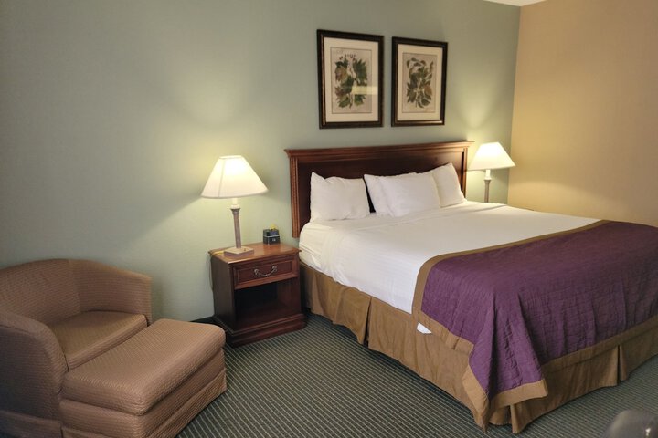 Room 16 of 43