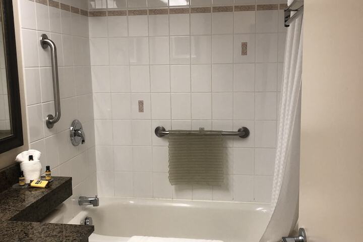 Best Western Plus Cobourg Inn & Convention Centre