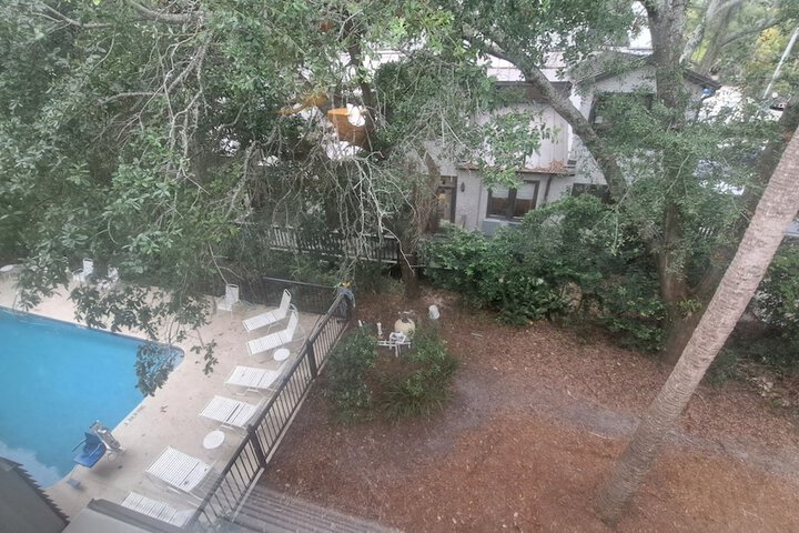 Saint Simons Inn by the Lighthouse
