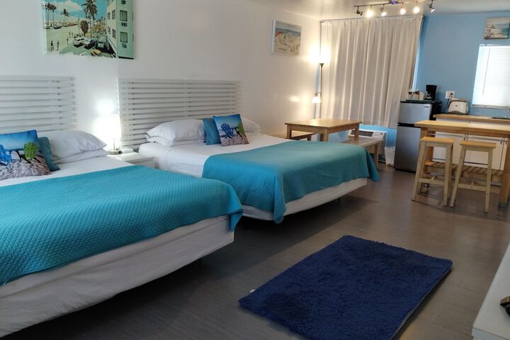 Room 12 of 70