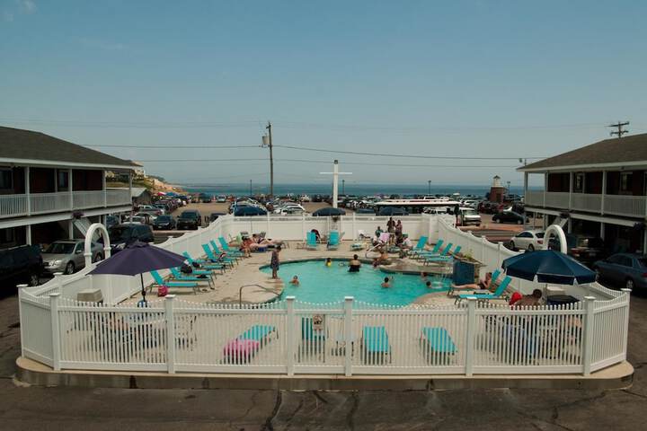 Sands by the Sea Motel