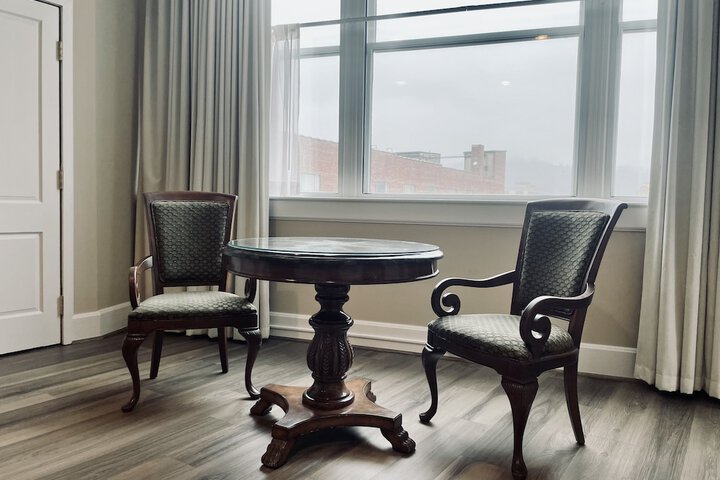Room 44 of 81