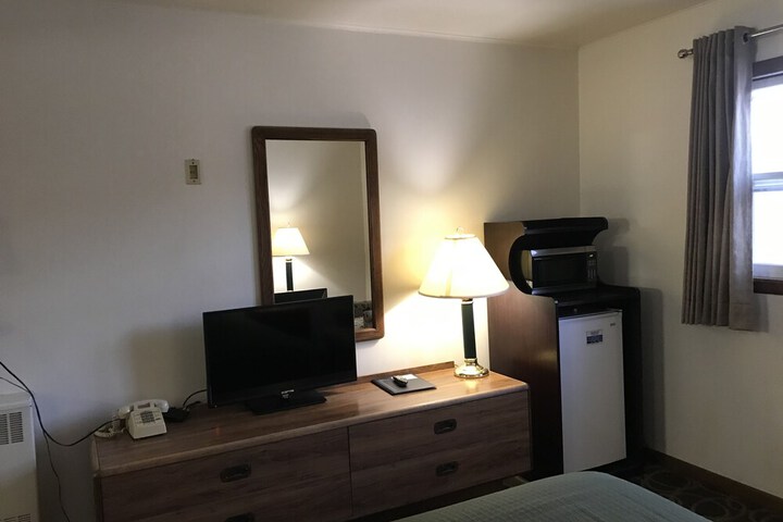 Room 47 of 61