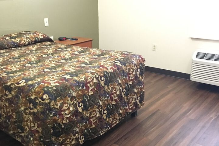 Room 41 of 48