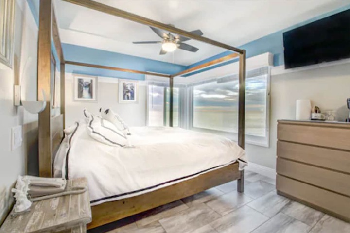 Room 30 of 56