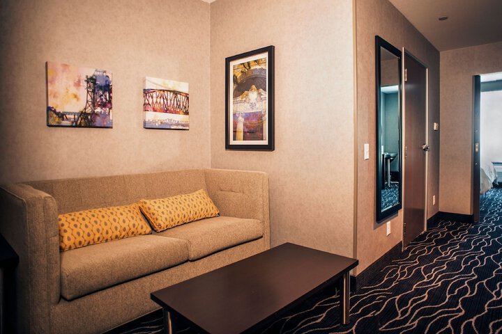 Holiday Inn & Suites - Joliet Southwest by IHG